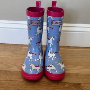 Hatley Unicorn Print Rain Boots with Pink and Blue